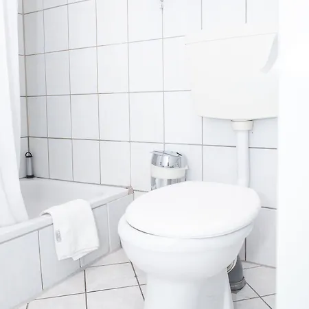 Storch Ii 3* كولونيا