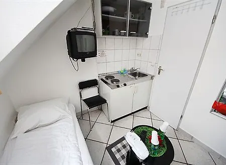 Storch Ii Guest house