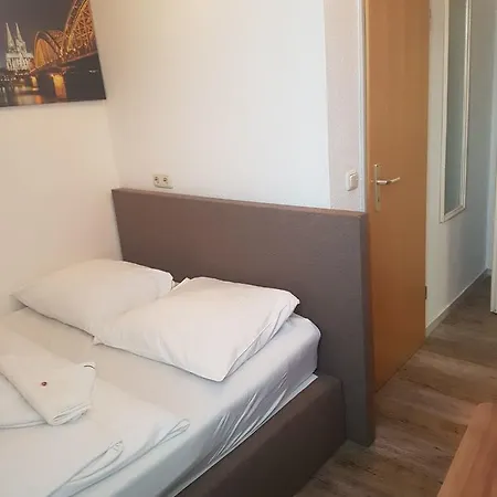 Storch Ii 3* كولونيا