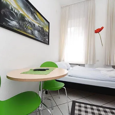 Storch Ii بيت ضيافة كولونيا