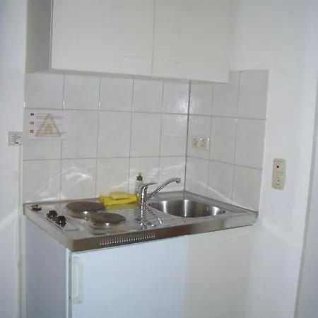 Storch Ii كولونيا