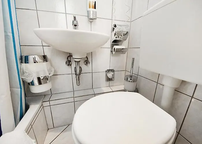 Storch Ii بيت ضيافة كولونيا