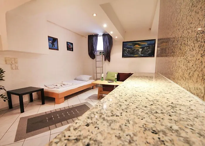 Storch Ii 3* Colónia