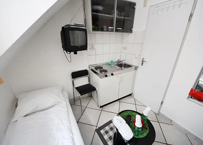 بيت ضيافة Storch Ii كولونيا