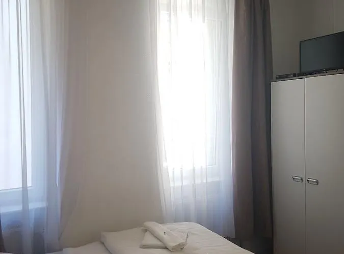 Storch Ii 3* كولونيا