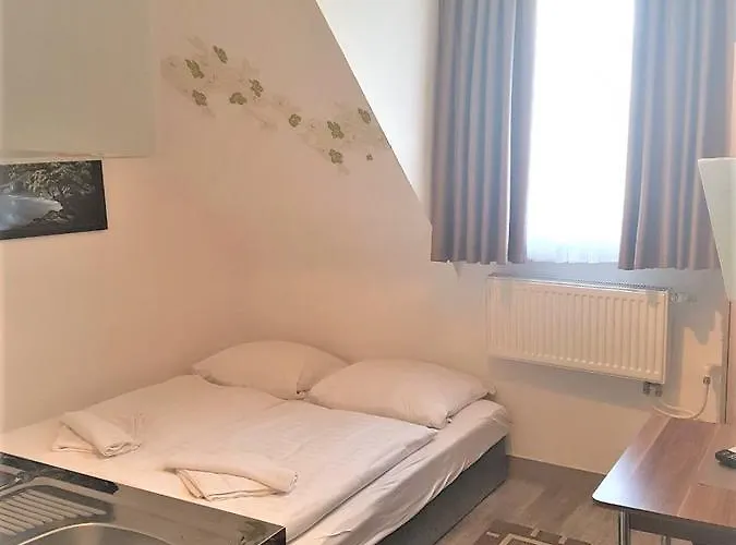 بيت ضيافة Storch Ii