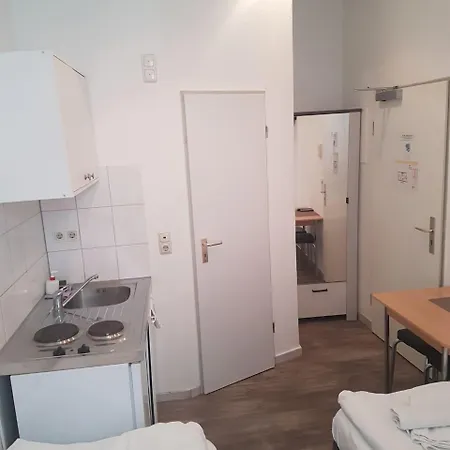 Storch Ii בית הארחה 3*