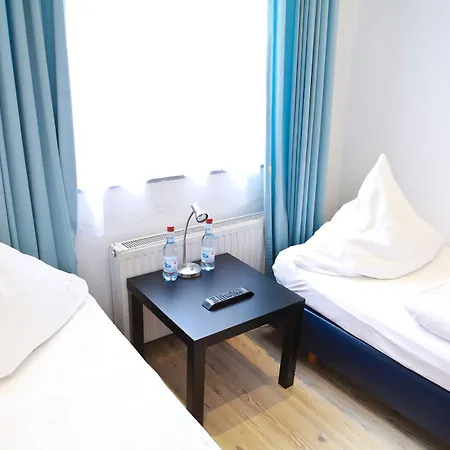 Storch Ii בית הארחה