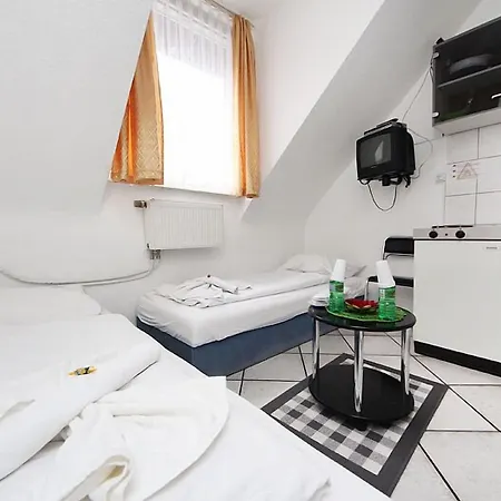 Storch Ii בית הארחה